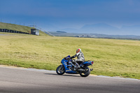 anglesey-no-limits-trackday;anglesey-photographs;anglesey-trackday-photographs;enduro-digital-images;event-digital-images;eventdigitalimages;no-limits-trackdays;peter-wileman-photography;racing-digital-images;trac-mon;trackday-digital-images;trackday-photos;ty-croes